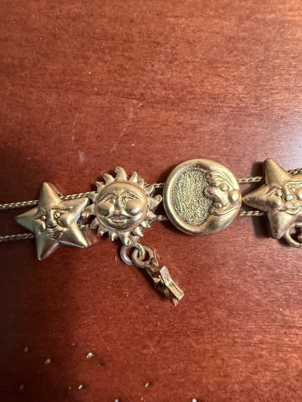 Celestial Gold-Tone Bracelet - Vintage - Picture 4 of 5
